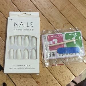 Press on nail